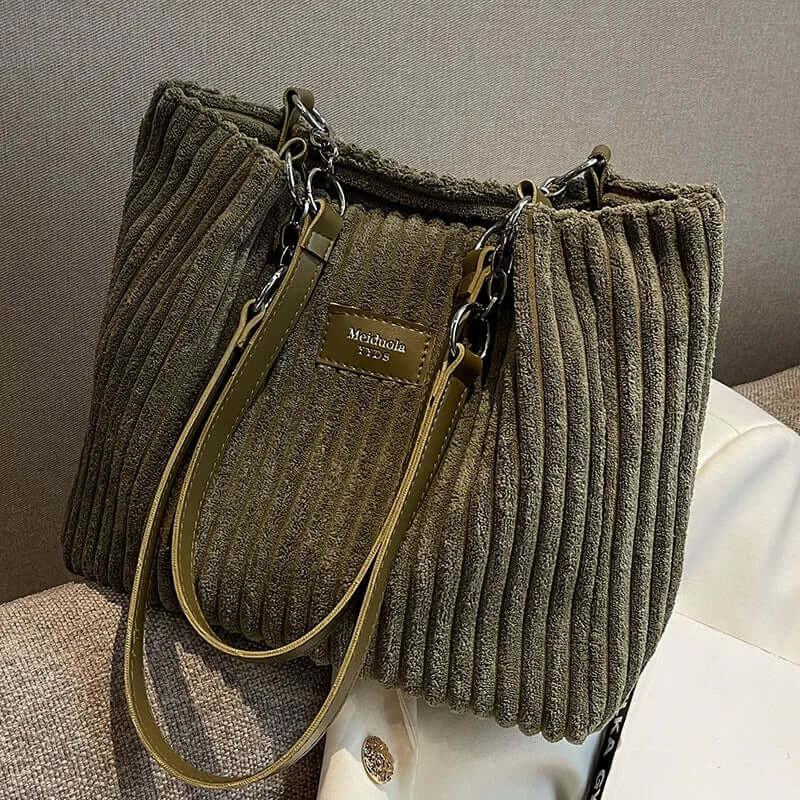 Samt-Tasche