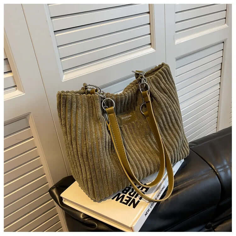 Samt-Tasche