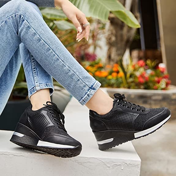 Viva Trend | Orthopädische Sportschuhe mit erhöhten Absätzen