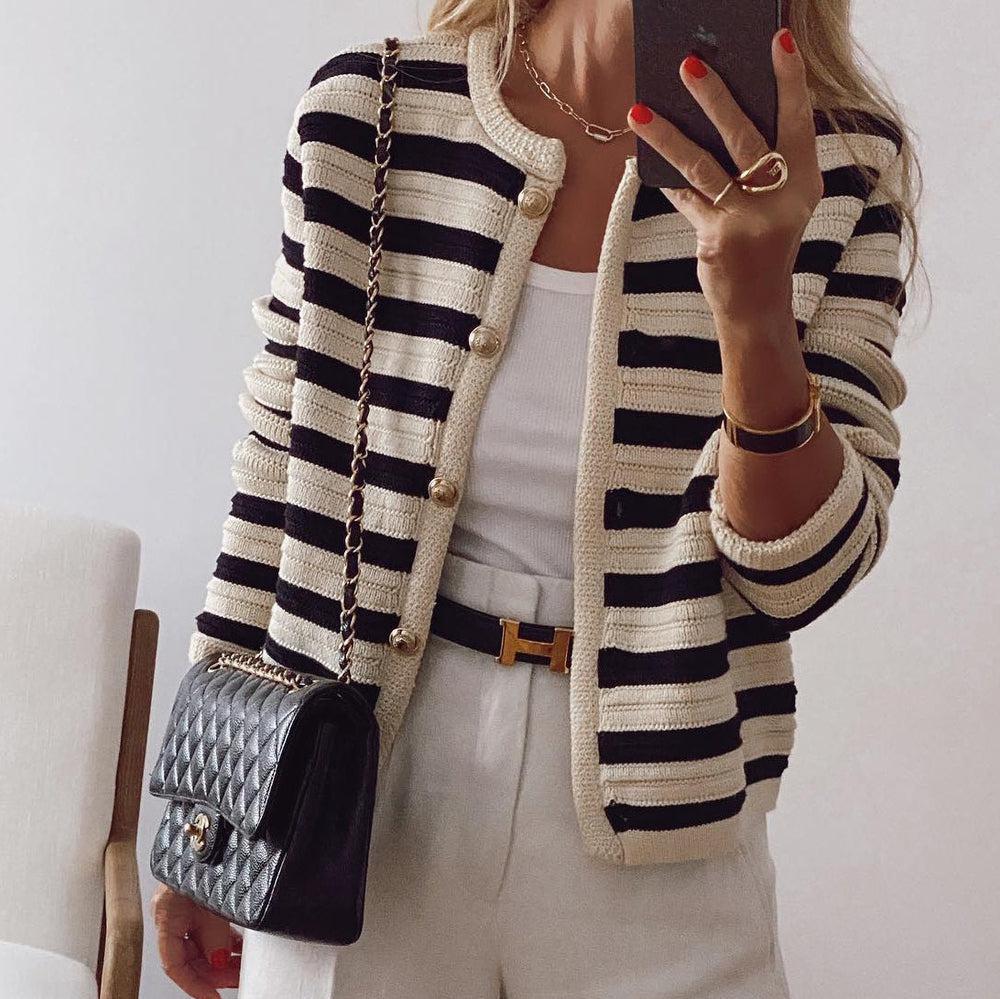 Lila | Gestreifte Strickjacke