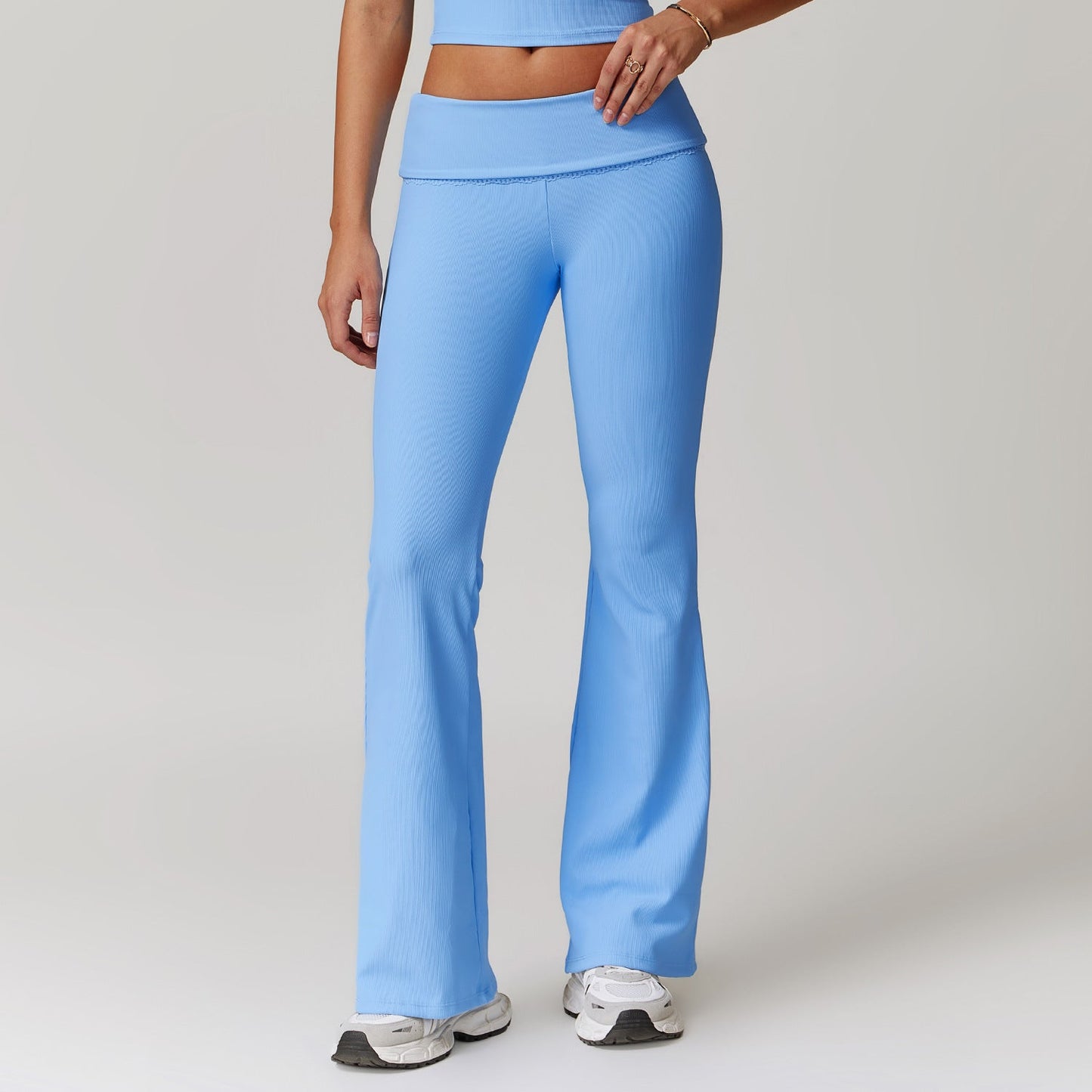 Viva Trend | Sophistizierte Fitness Enganliegende Flare Yoga-Hose