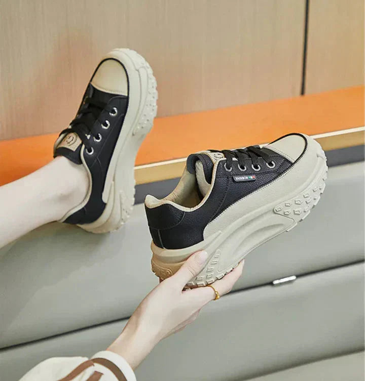 Modische orthopädische Schuhe für Damen