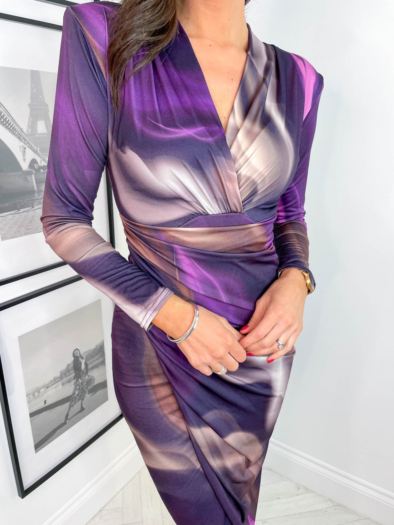 Alise | Schickes Midikleid - V-Ausschnitt - Farbenfroh