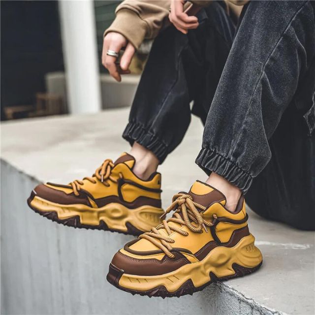 Viva Trend | Trendige Zweifarbige Sneaker mit Robuster Sohle