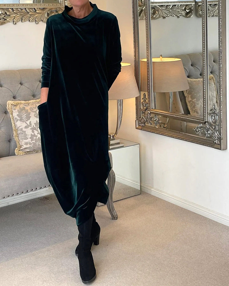 Riva Lefèvre | Elegantes langes Samtkleid mit O-Ausschnitt für Frauen