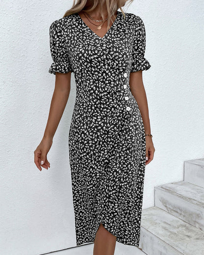 Daya | Feines Kleid mit Knöpfen