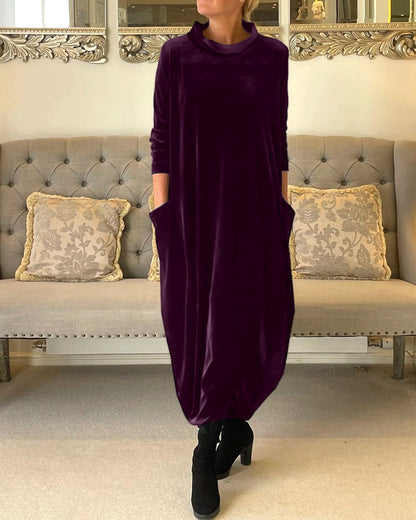 Riva Lefèvre | Elegantes langes Samtkleid mit O-Ausschnitt für Frauen