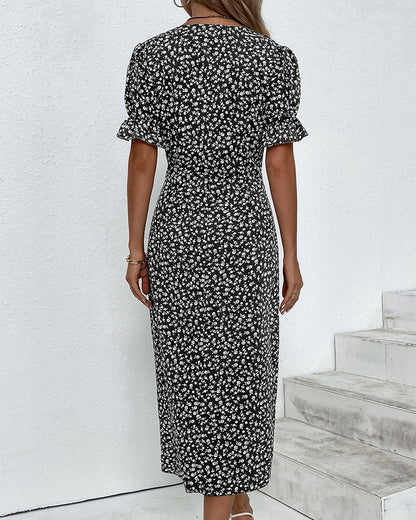 Daya | Feines Kleid mit Knöpfen