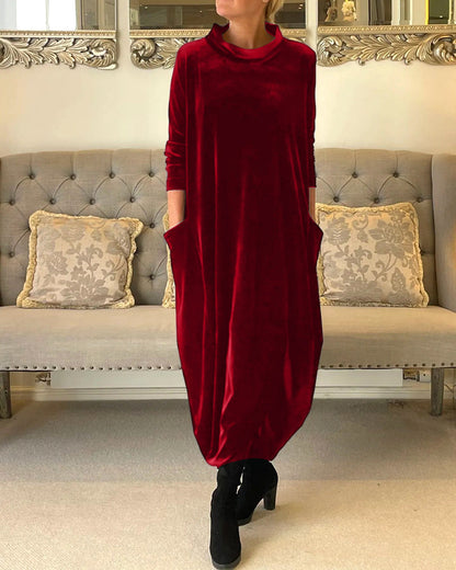 Riva Lefèvre | Elegantes langes Samtkleid mit O-Ausschnitt für Frauen