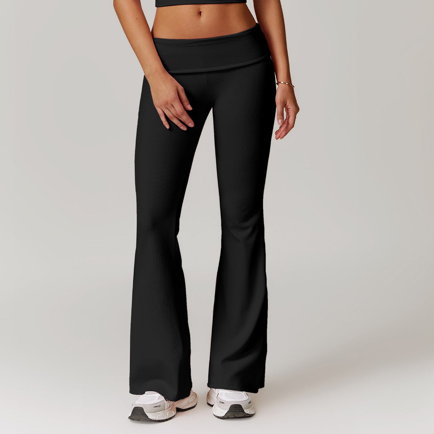 Viva Trend | Sophistizierte Fitness Enganliegende Flare Yoga-Hose