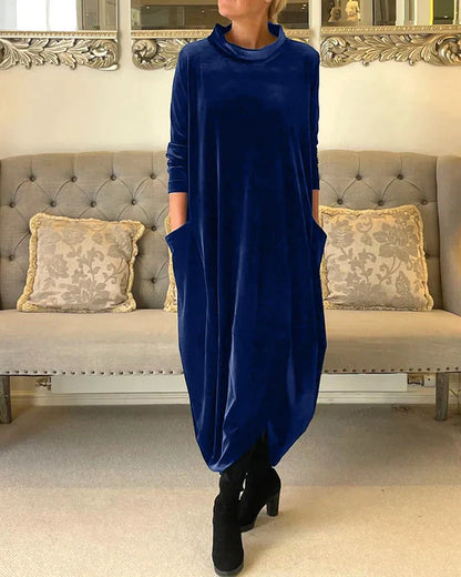 Riva Lefèvre | Elegantes langes Samtkleid mit O-Ausschnitt für Frauen