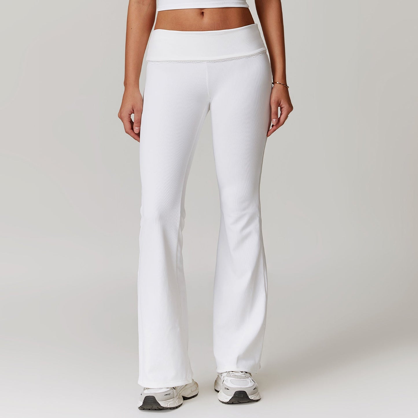 Viva Trend | Sophistizierte Fitness Enganliegende Flare Yoga-Hose