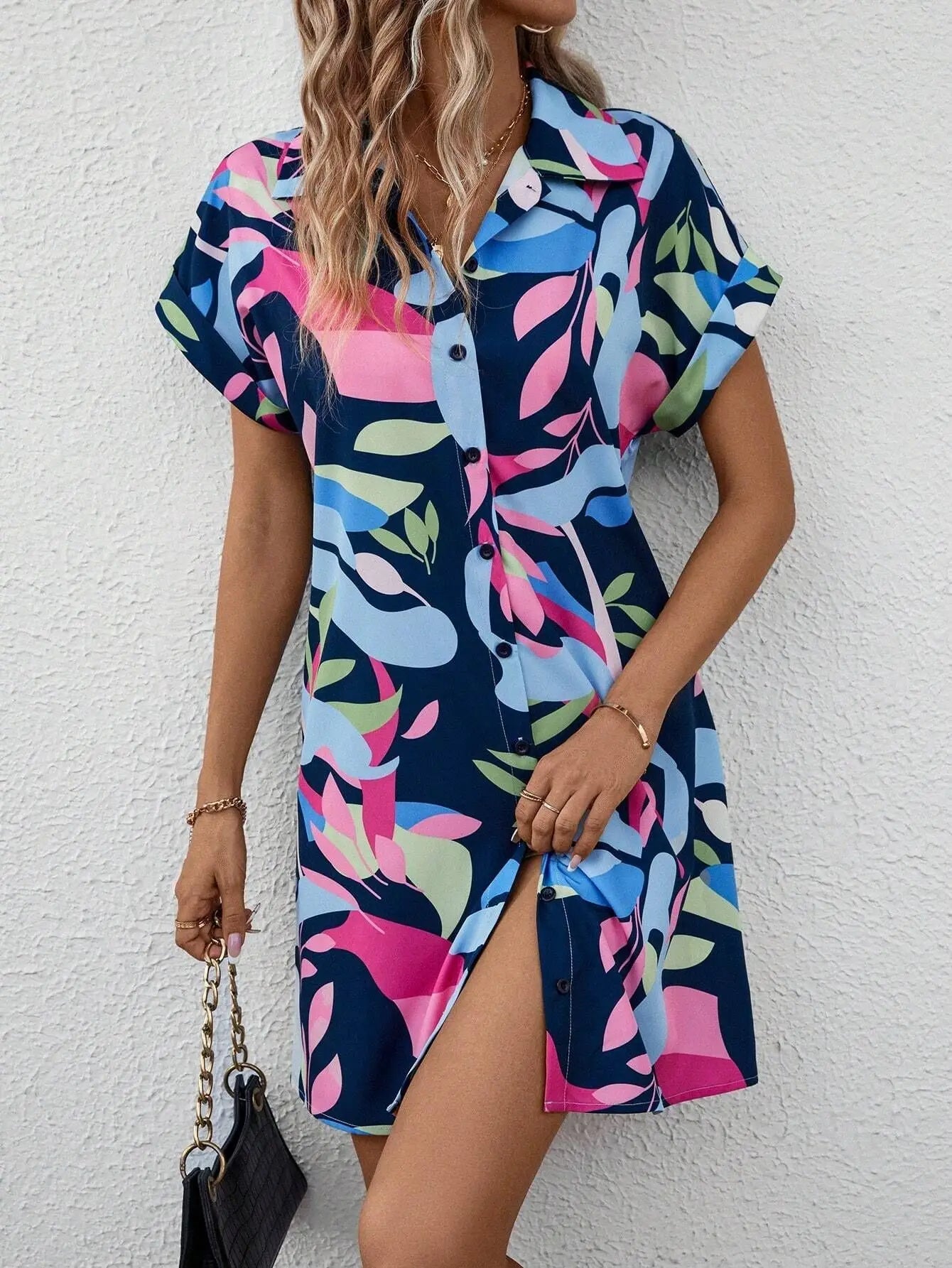 Leona | Blumenkleid über dem Knie