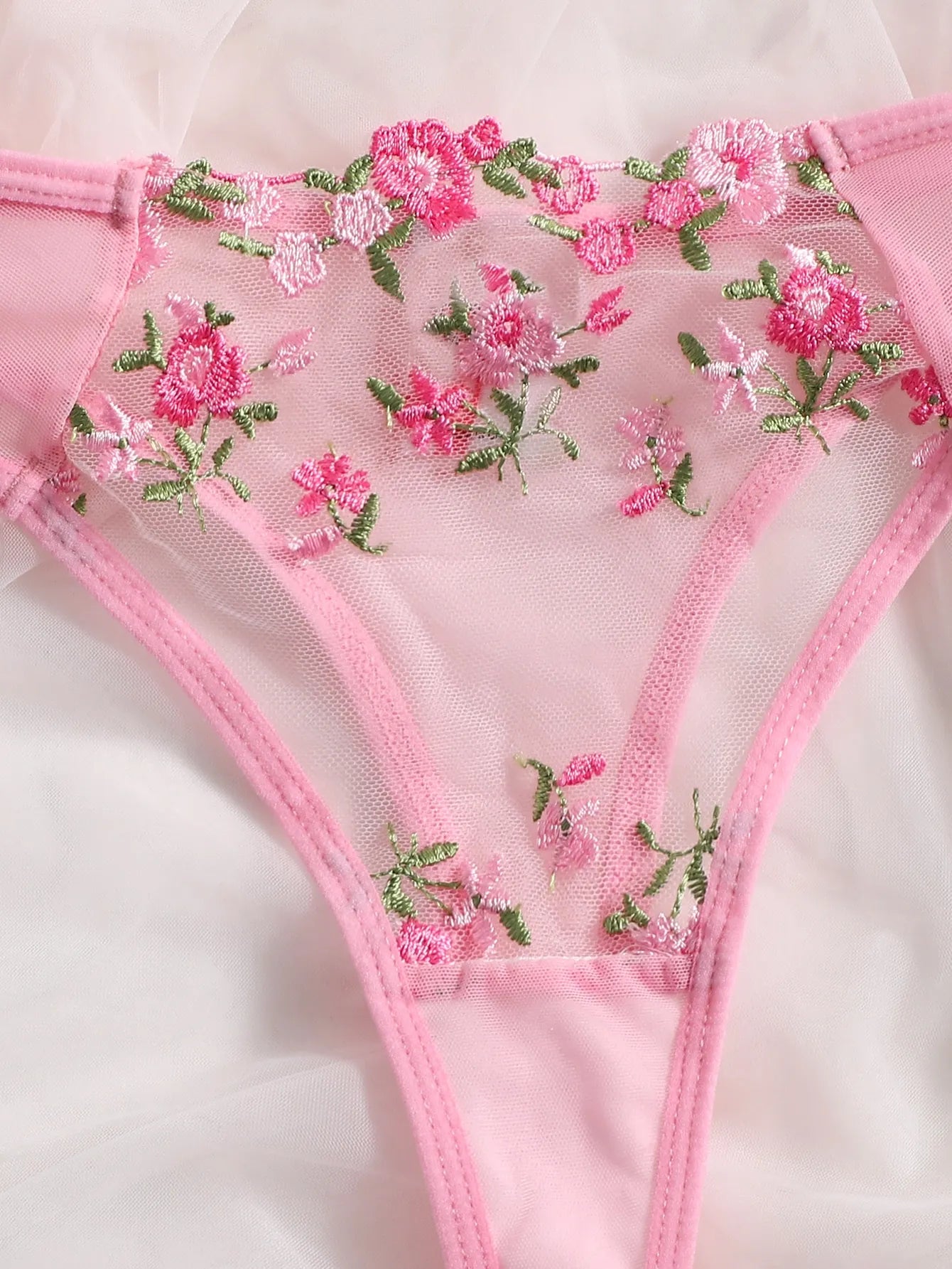 Viva Trend | Dessous Sommermode schicke Frauen