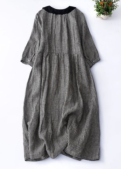 Schwarz kariertes Peter Pan Kragen Kleid