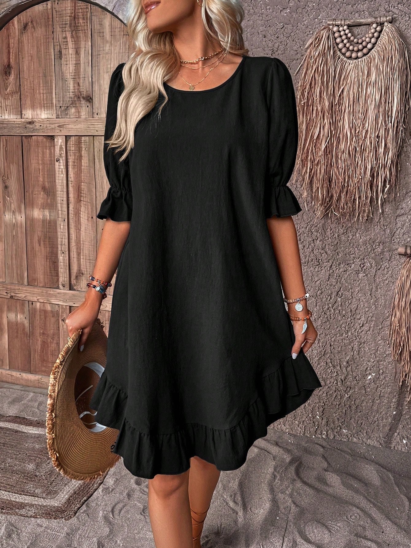 FREYA | ELEGANTES KLEID MIT RÜSCHEN