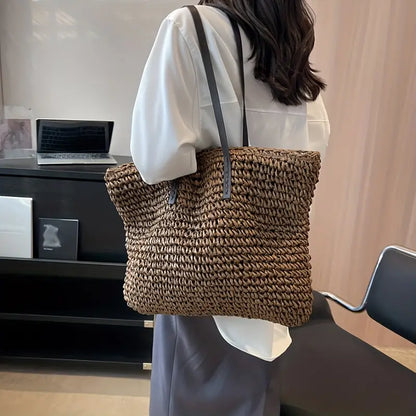 Noemi | Leichte Tasche mit großem Fassungsvermögen