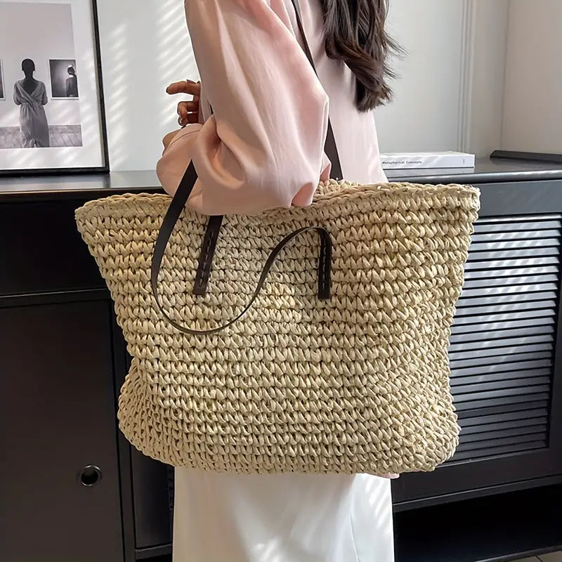 Noemi | Leichte Tasche mit großem Fassungsvermögen