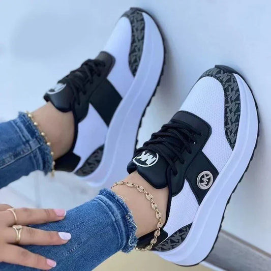 Viva Trend | Sportliche Plattform-Sneaker Mit Schnürung
