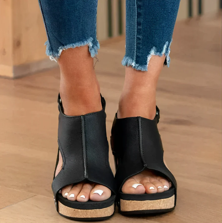 LUISA  | NEUE ORTHOPÄDISCHE KEILSANDALEN